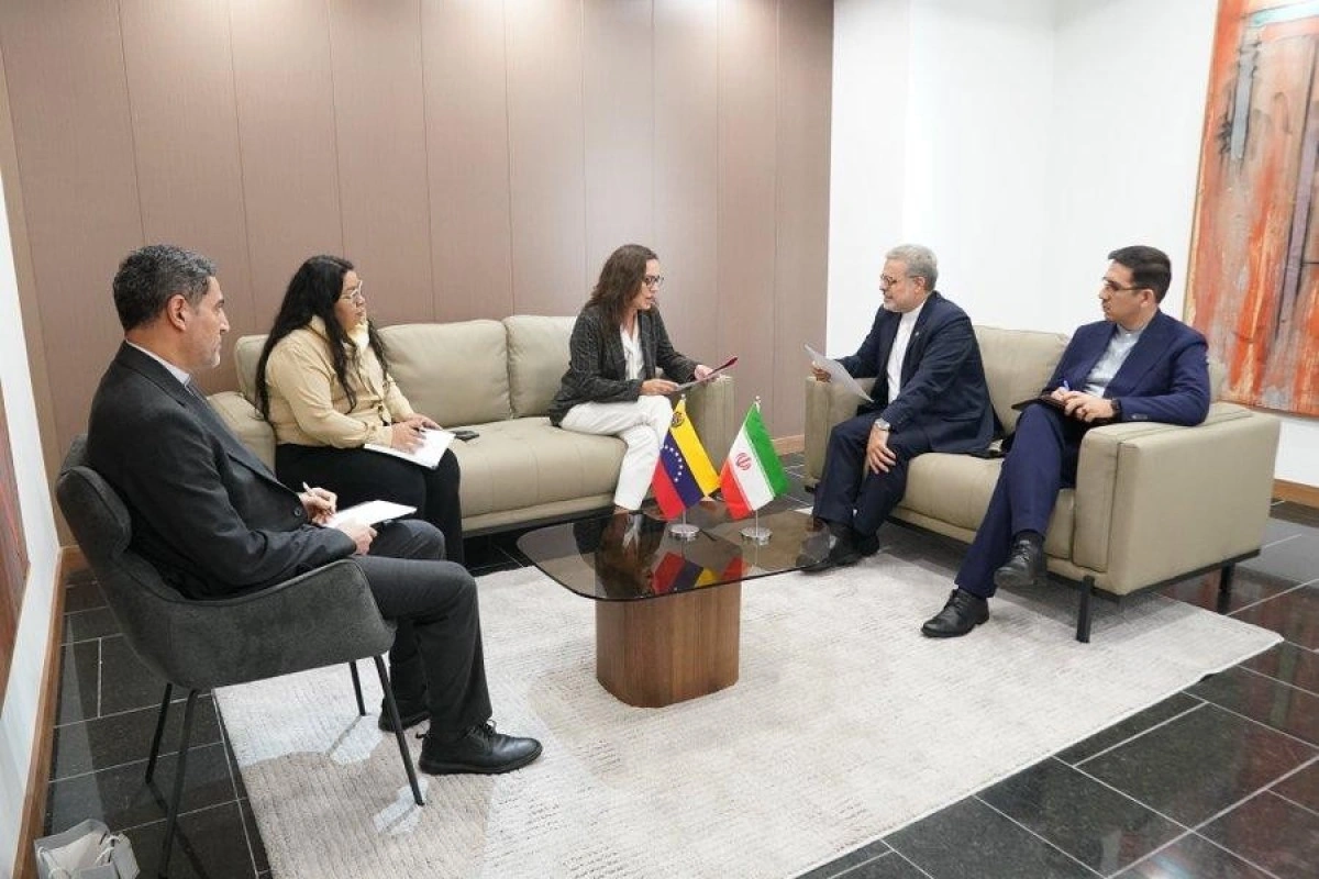 Venesuela XİN İran səfirinə etiraz notası təqdim edib