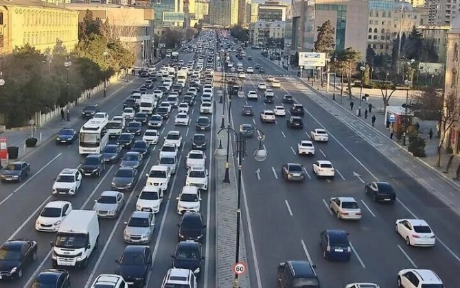 Bakıda bu yollarda sıxlıq var - SİYAHI