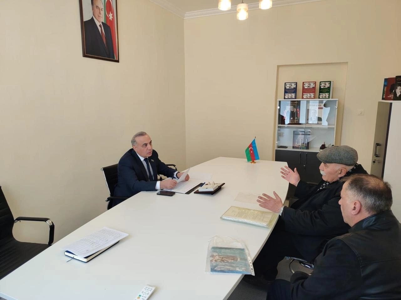 Deputat Azay Quliyev seçicilərin növbəti qəbulunu keçirib - FOTO