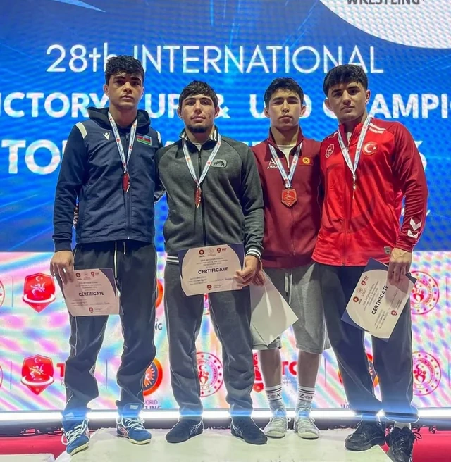 Azərbaycan güləşçiləri Antalyadakı "Çempionlar" turnirində 13 medal qazanıblar - FOTO