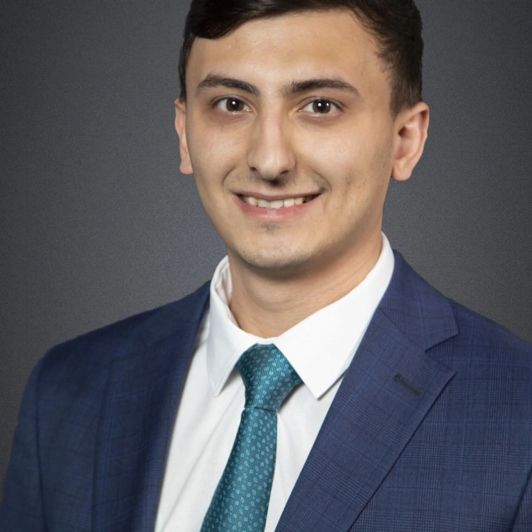 Yüksək vəzifəyə təyinatı gözlənilən Camalov bu məmurun oğlu imiş - FOTOLAR