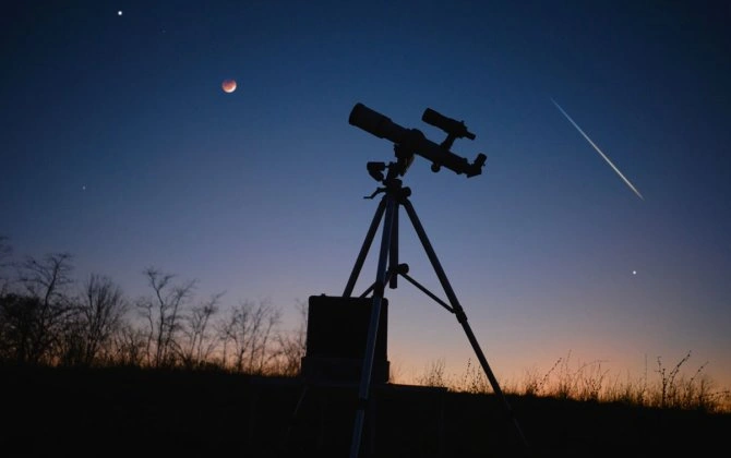 "UNO gəmisinin" Günəş sisteminə girişi: planetar müdafiə planları işə salındı" - "Daily Star"