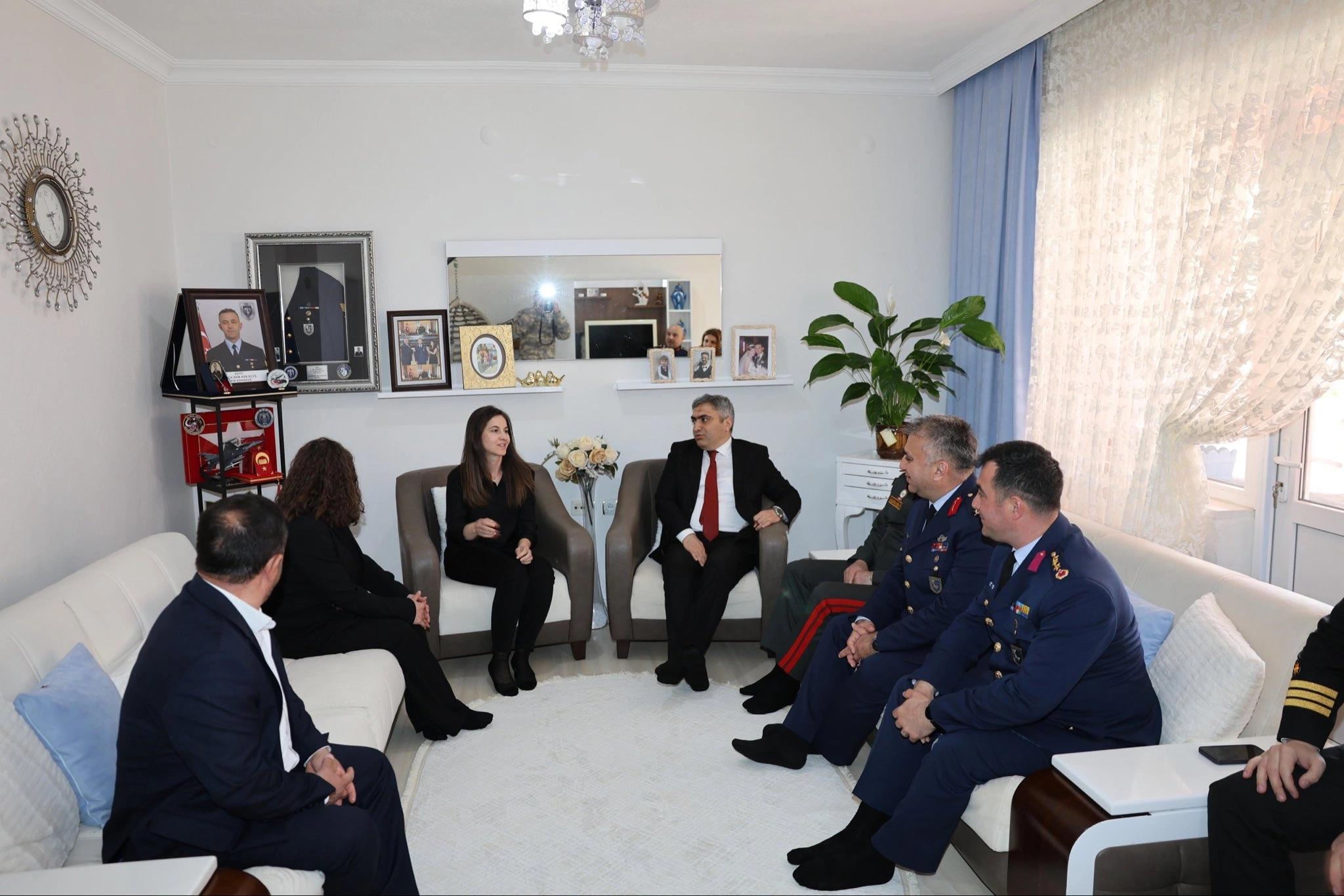 Azərbaycanın hərbi attaşesi Amasiyada şəhid ailələrini ziyarət etdi - FOTO
