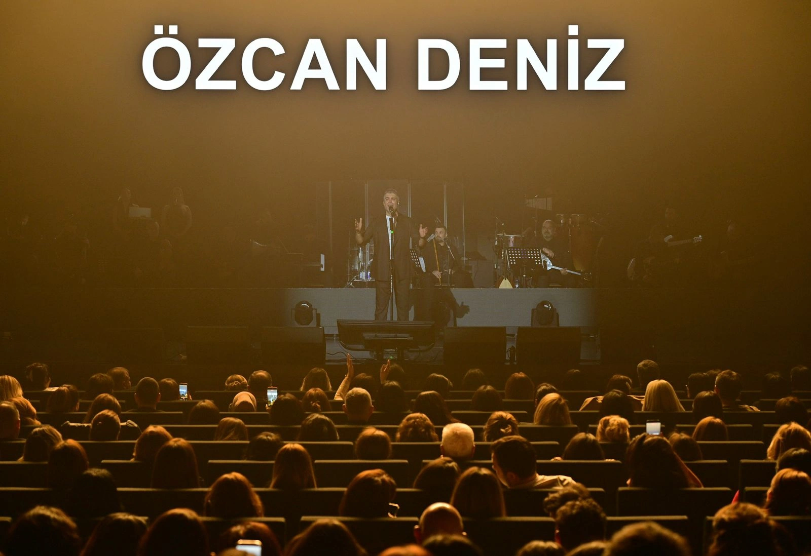 Eyyub Hüseynzadə dördüncü dəfə Özcan Denizi Bakıya gətirdi - FOTO
