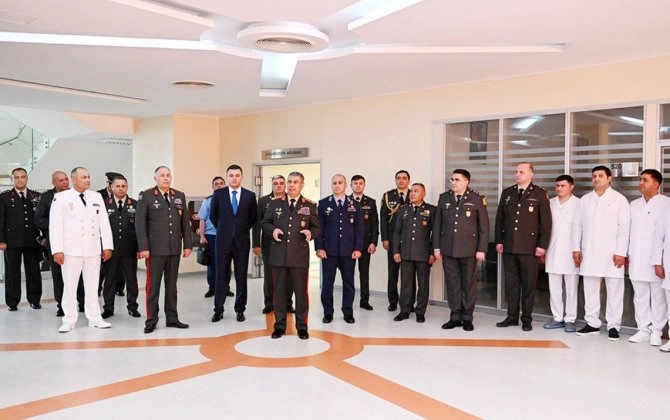 MN rəhbərliyi Baş Klinik Hospitalda olub - FOTO