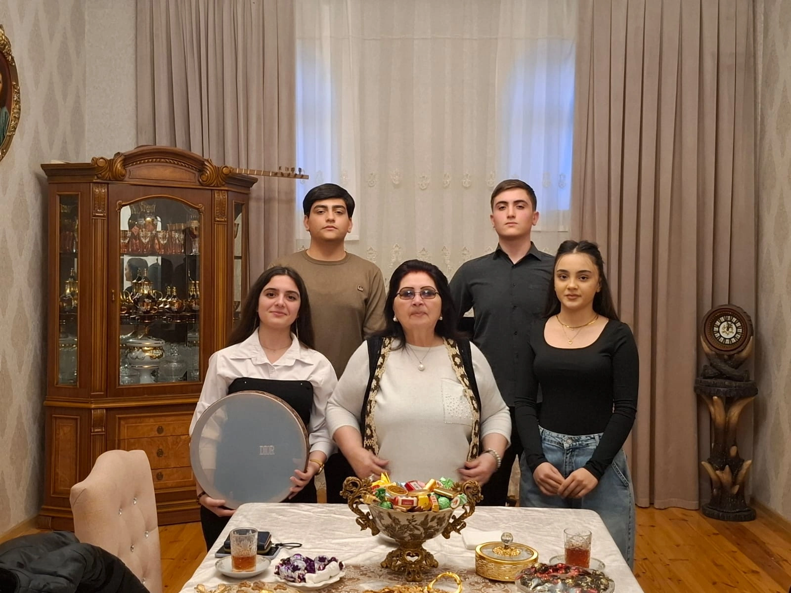 Xalq artisti 50 ilə yaxındır müəllimlik edir: “Tələbələrim adlı-sanlı ifaçılardır” - FOTO+ÖZƏL