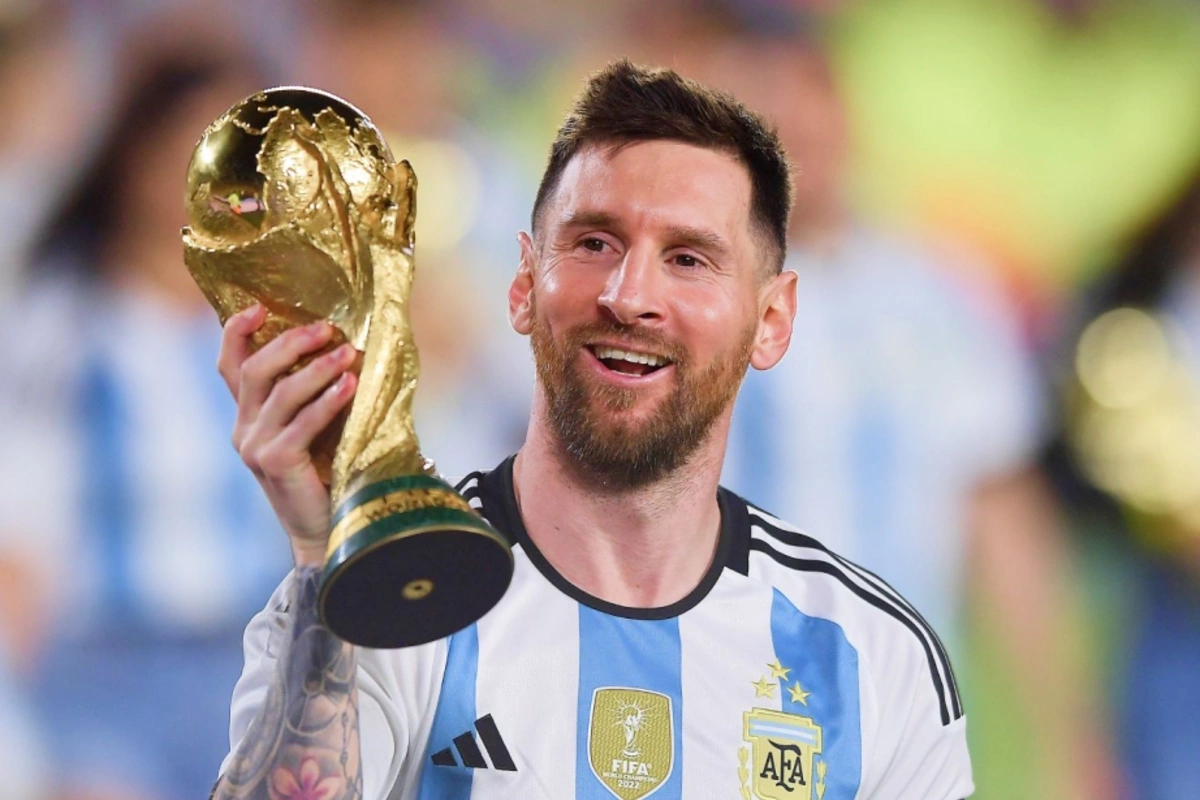 Messi İspaniyada yanğınlardan zərər çəkən bölgəyə 80 min avro ianə etdi