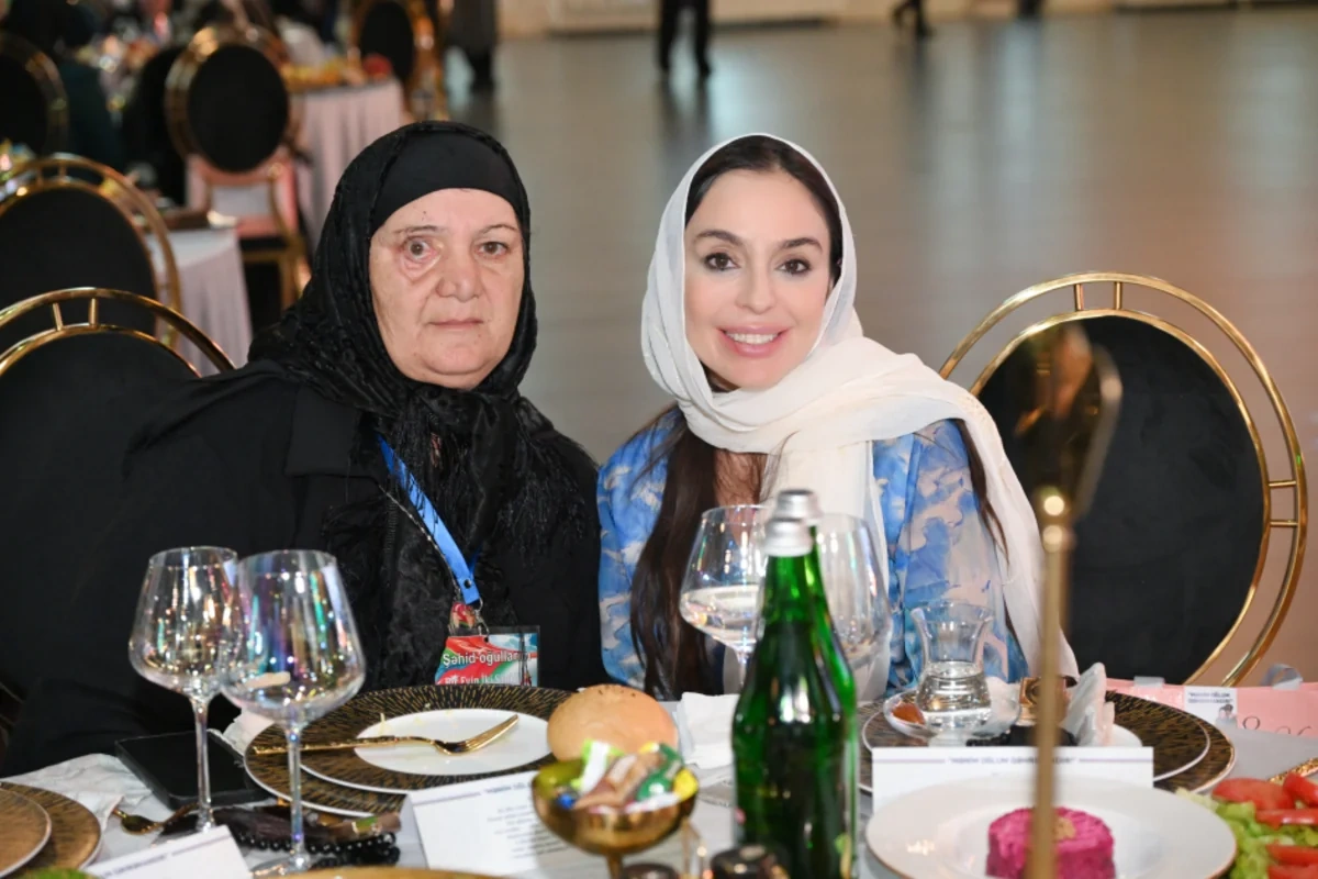 Şəhid analarının iştirakı ilə iftar süfrəsi təşkil olunub - FOTO