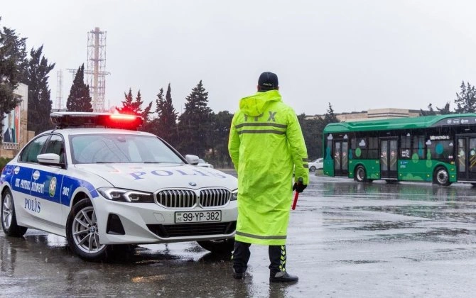 Yol polisi əlverişsiz hava şəraiti ilə bağlı hərəkət iştirakçılarına müraciət etdi