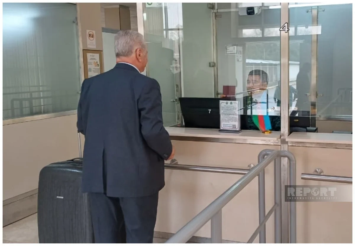 4-ü diplomat olmaqla 17 Azərbaycan vətəndaşı İrandan təxliyə edilib - YENİLƏNİB