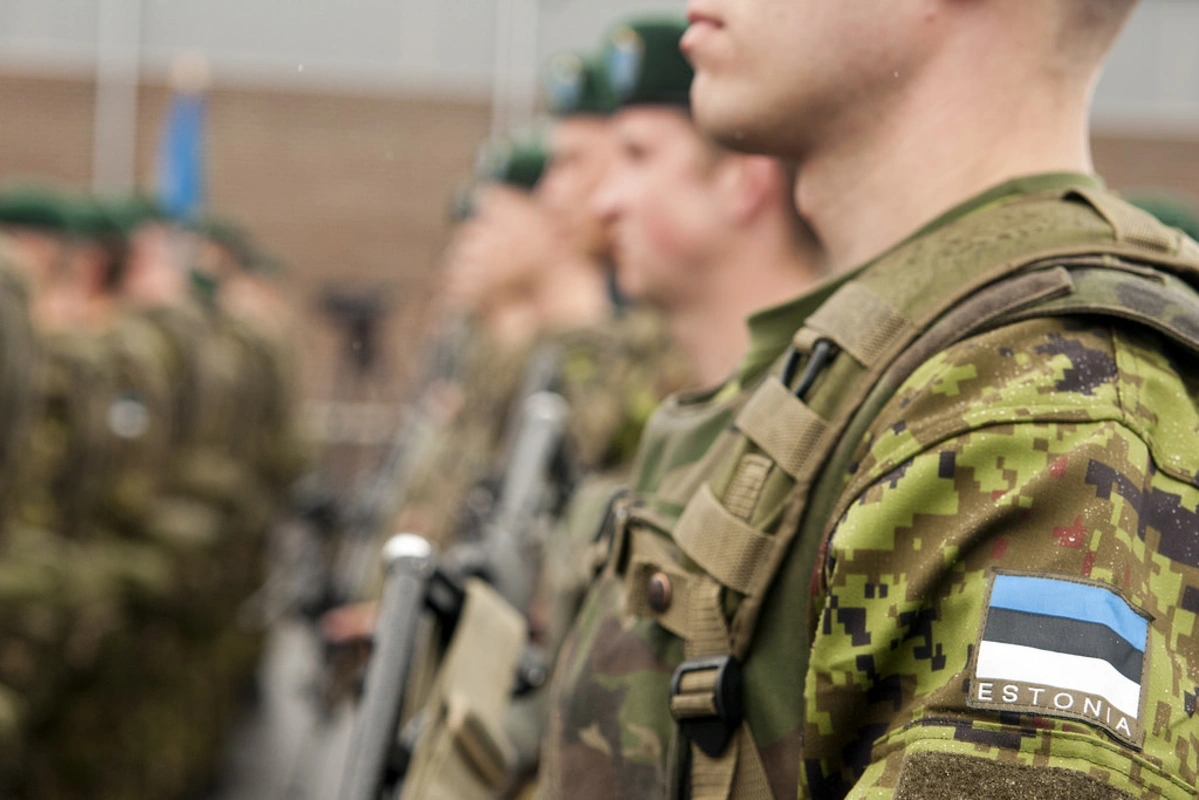 Estoniya orduda xidmət müddətini artırdı