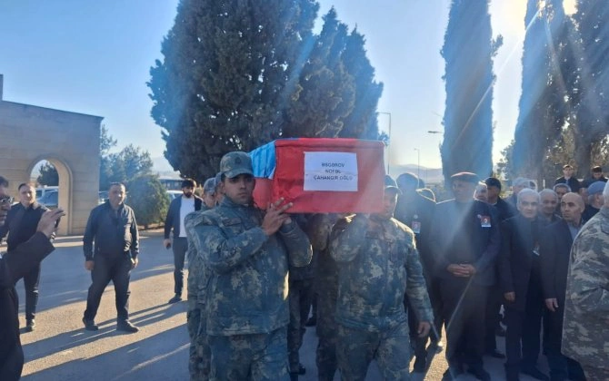 Şəhid Nofəl Əsgərovla vida mərasimi keçirilir - FOTO