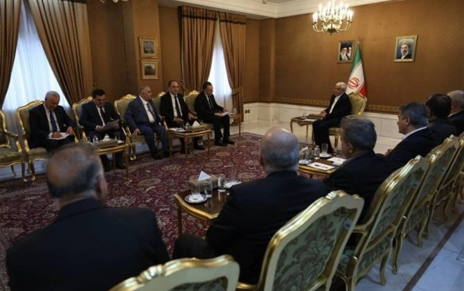 İran farsdilli ölkələr üçün birlik yaradılmasını təklif edib