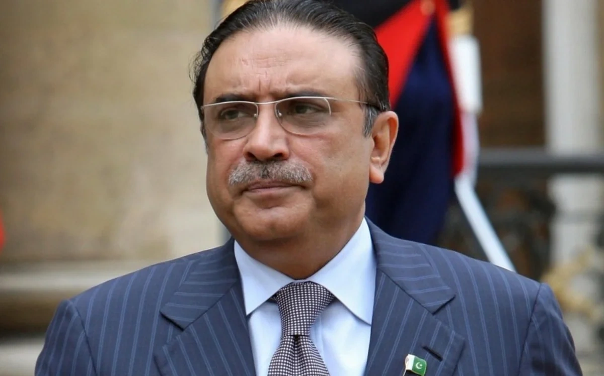 Pakistan prezidenti İran dronunun Azərbaycana hücumundan narahatlığını bildirib