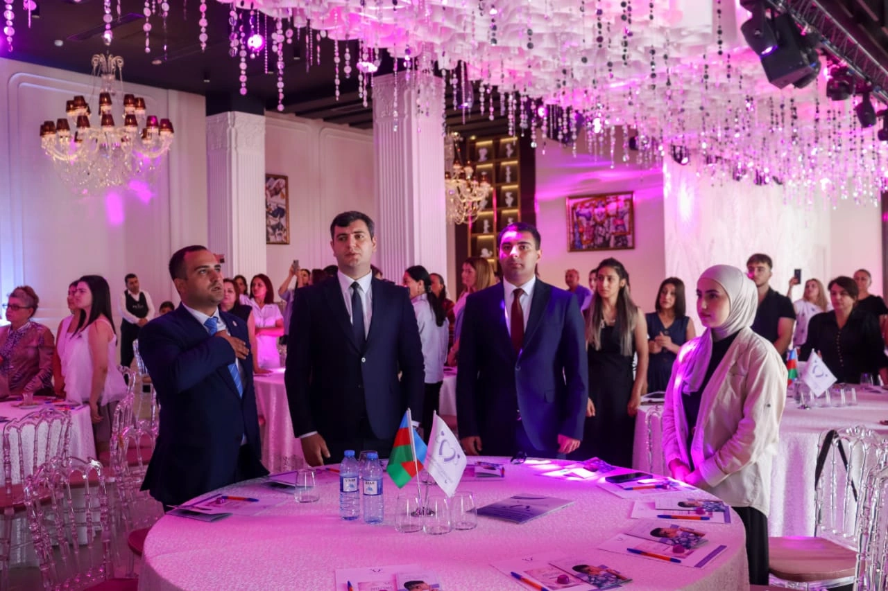 "Koxlear implantlı uşaqların həyata adaptasiyası və valideynlərin maarifləndirilməsi" layihəsi başa çatdı - FOTO