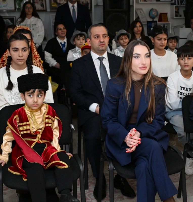 Leyla Əliyeva və Alena Əliyeva Gəncədə uşaq evində olublar - FOTO