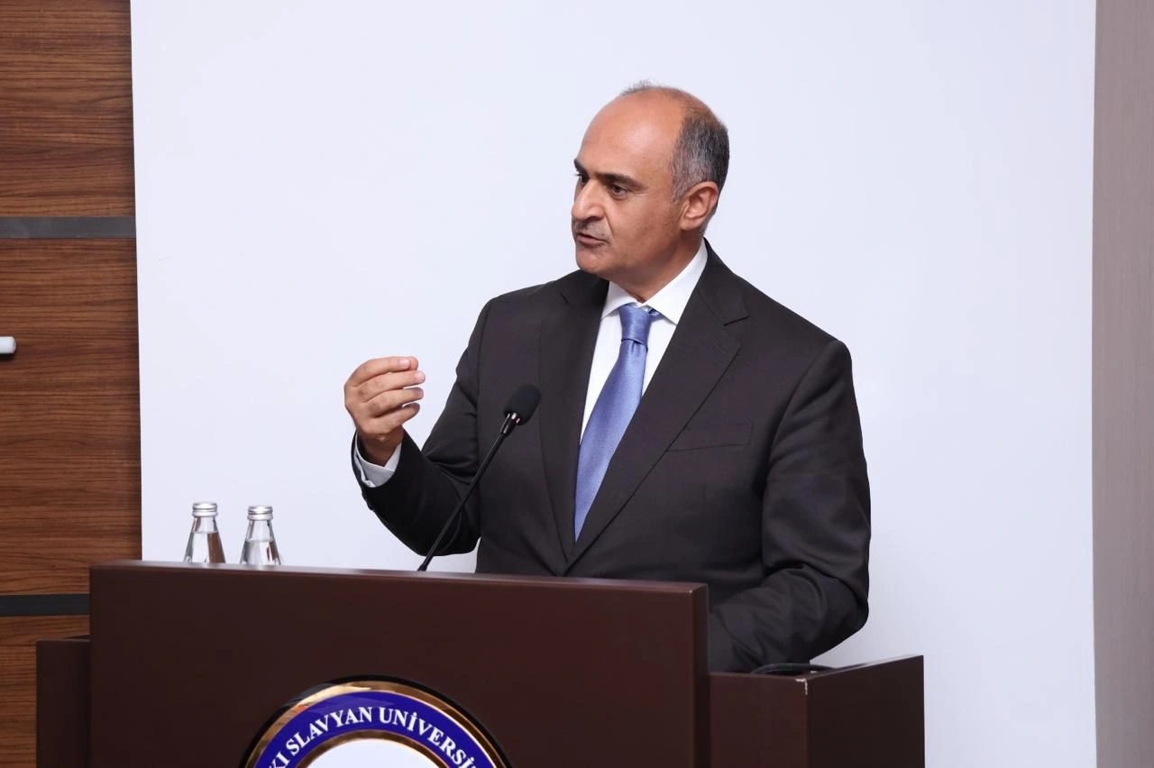 BSU-da Ənvər Abbasovun 75 illiyinə həsr olunan konfrans keçirilib - FOTO