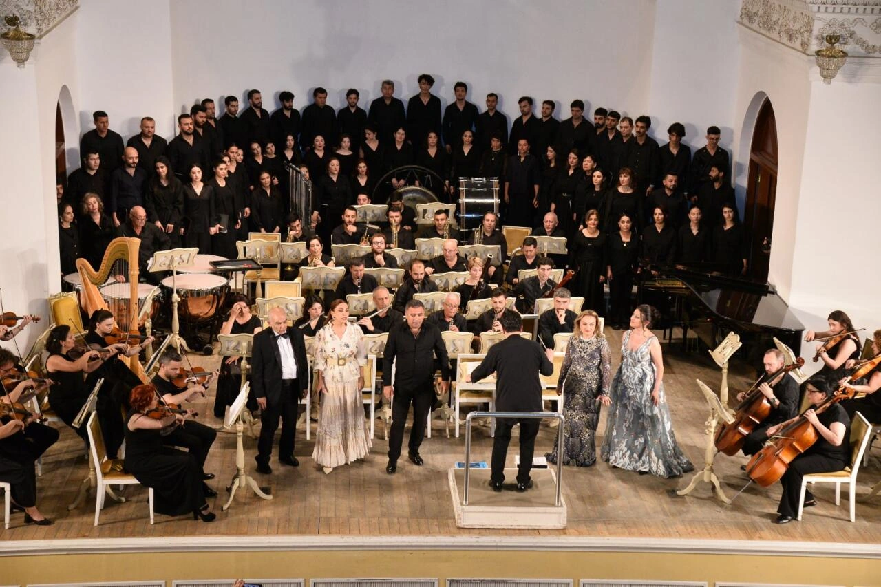 II Opera Günləri layihəsi çərçivəsində “Əsrlərdən gələn irs” adlı konsert proqramı təqdim olundu - FOTO