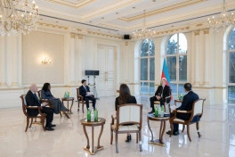 Prezident İlham Əliyev yerli televiziya kanallarına müsahibə verib - FOTO