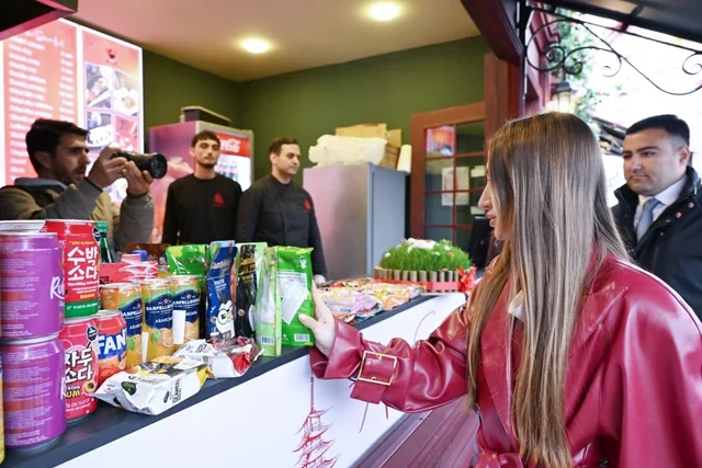 Alyona Əliyeva Novruz yarmarkasını ziyarət edib