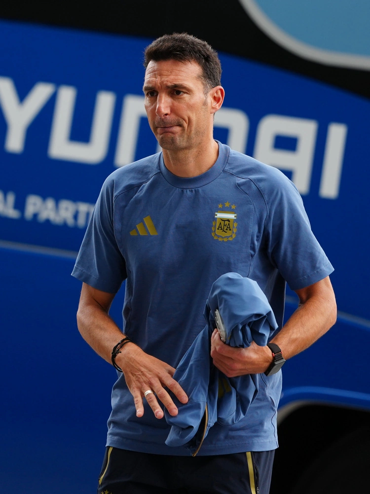 Messi fenomeni və Skaloninin düsturu - Argentinanı ardıcıl ikinci dünya çempionatı finalına aparan üç qərar - "БИЗНЕС Online"