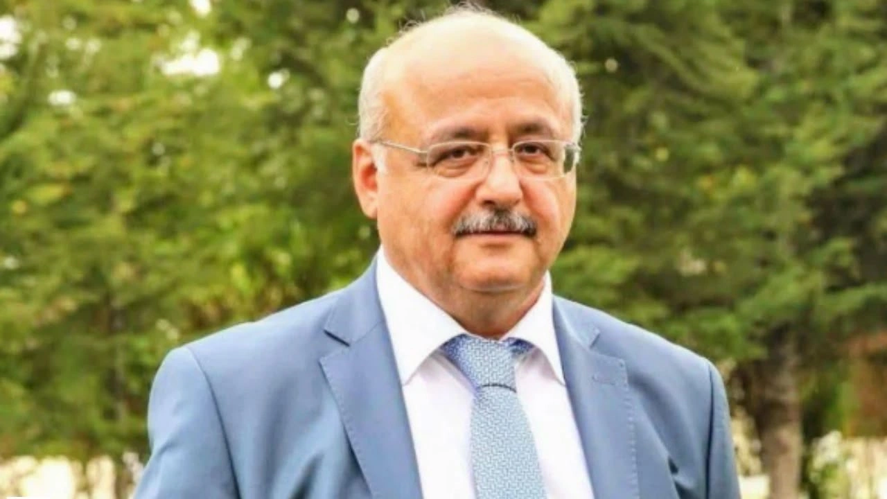 Tanınmış jurnalist VƏFAT ETDİ - FOTO